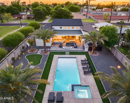 6301 N 16th Drive, Phoenix