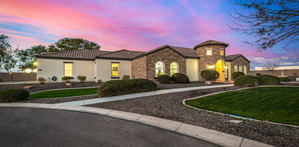 4368 E Estrella Court, Gilbert