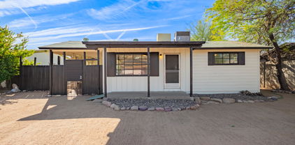 8215 E 2nd Avenue, Mesa