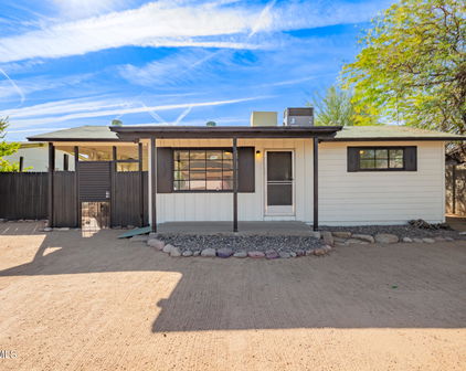 8215 E 2nd Avenue, Mesa