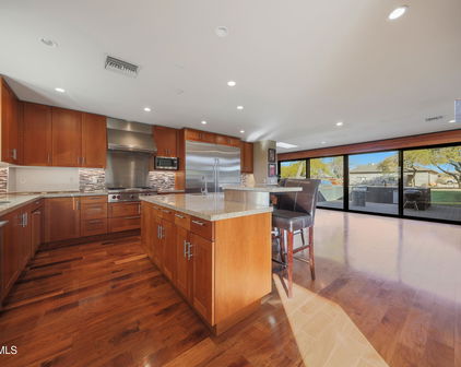 2718 E Campo Bello Drive, Phoenix