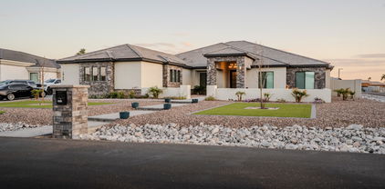 18125 W Montebello Court Unit 67, Litchfield Park