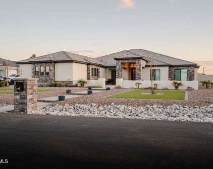18125 W Montebello Court Unit 67, Litchfield Park