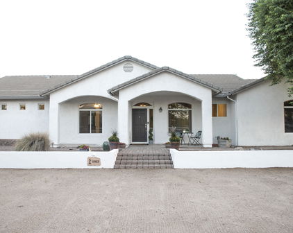 11923 E Bellflower Drive, Chandler