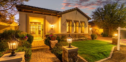 4376 S Santiago Way, Chandler