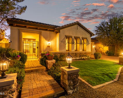 4376 S Santiago Way, Chandler