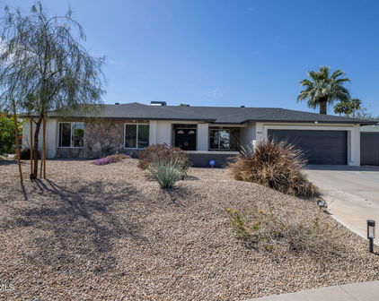 4669 W Kings Avenue, Glendale