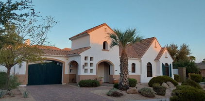 207 N Parkview Court, Litchfield Park
