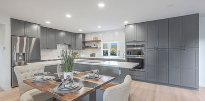 4331 W Port Au Prince Lane, Glendale