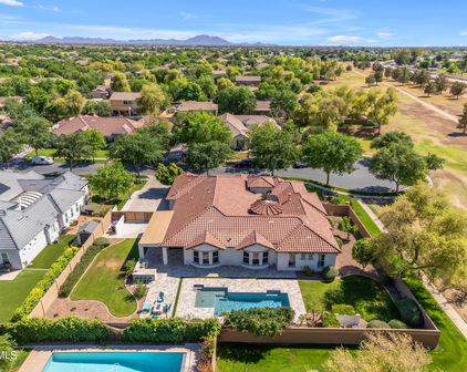 2820 E Page Court, Gilbert