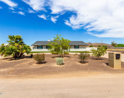 5102 W Whispering Wind Drive, Glendale