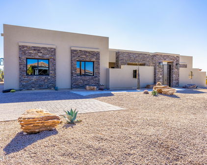 5468 E Dove Valley Road, Cave Creek