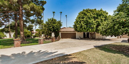 8100 W Orangewood Avenue, Glendale