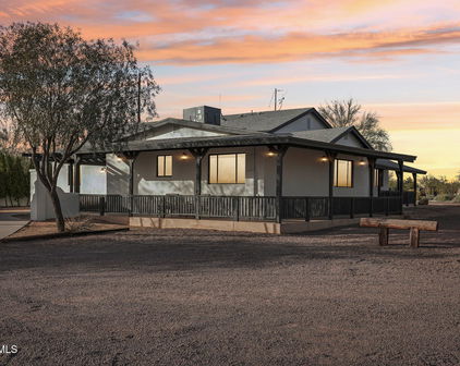 4205 E Peak View Road, Cave Creek
