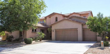 1360 S Camellia Court, Chandler