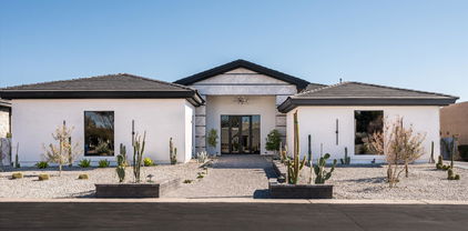 7130 E Saddleback Street Unit 11, Mesa