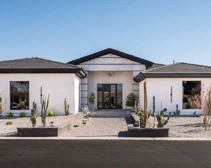 7130 E Saddleback Street Unit 11, Mesa