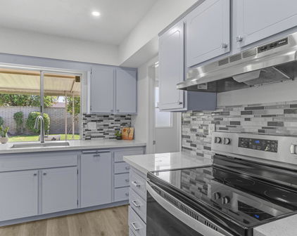 9911 W Pleasant Valley Road, Sun City