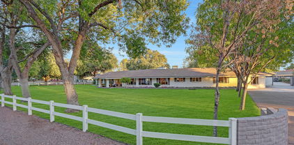 6839 W Pershing Avenue, Peoria