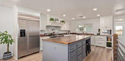 521 E Lehi Road, Mesa