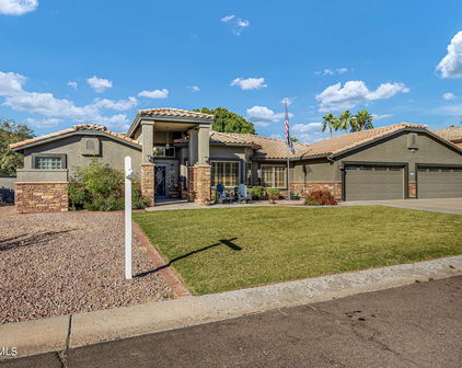 5612 W Northwood Drive, Glendale