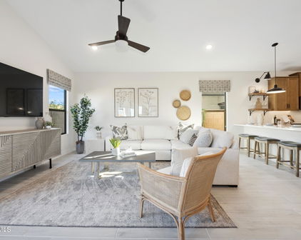 7845 N 80th Avenue, Glendale