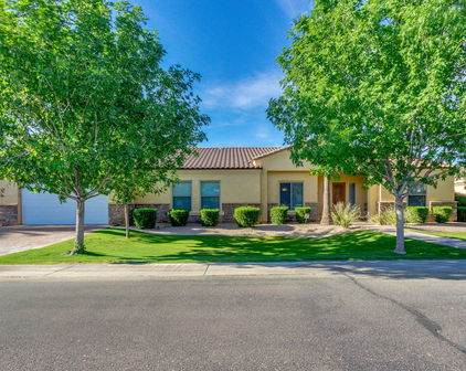 964 E Prescott Place, Chandler