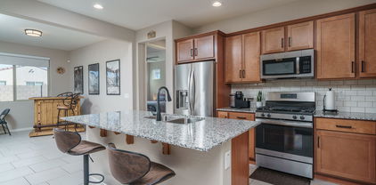 17900 W Hiddenview Drive, Goodyear