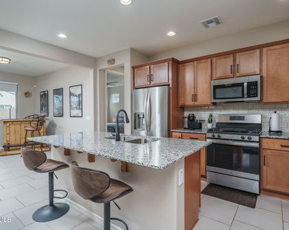 17900 W Hiddenview Drive, Goodyear