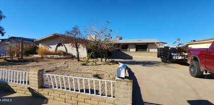 4610 W Paradise Drive, Glendale