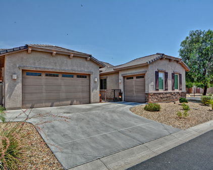 7872 W Quail Track Drive, Peoria