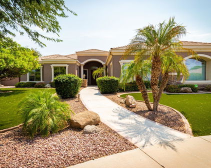 2737 E San Carlos Place, Chandler
