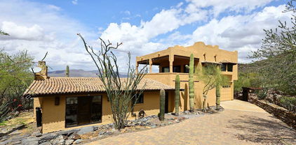 6114 E Carriage Drive, Cave Creek
