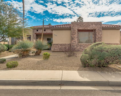 805 W Highland Street, Chandler