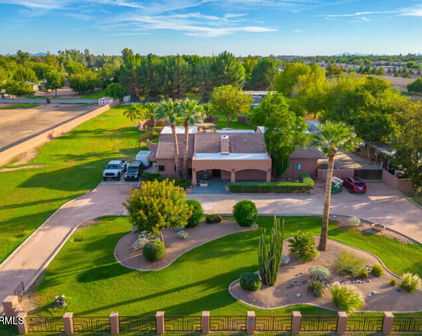 2807 W El Alba Way, Chandler