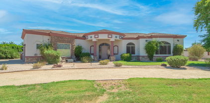 16523 S Greenfield Road, Gilbert