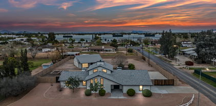 394 E Redfield Road, Chandler