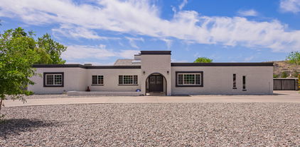 5031 W Creedance Boulevard, Glendale
