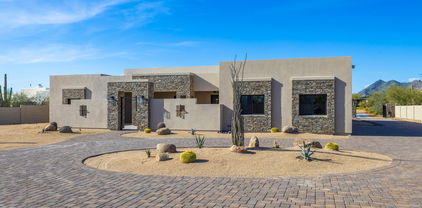 6027 E Wildcat Drive, Cave Creek
