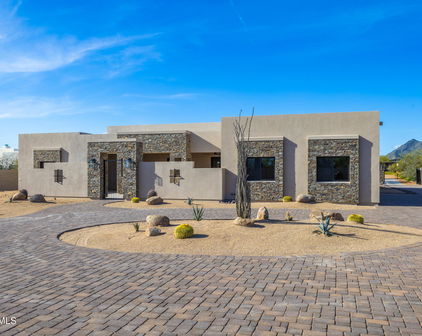 6027 E Wildcat Drive, Cave Creek