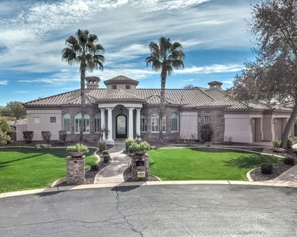 11423 E Bellflower Court, Chandler