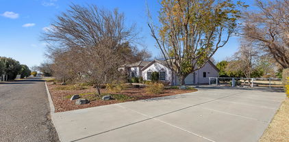 2706 E Azalea Court, Gilbert