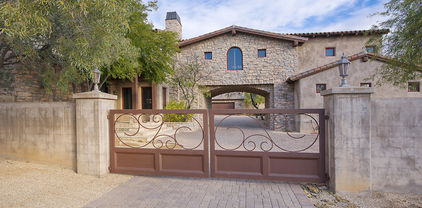 8000 E Mariposa Grande Drive, Scottsdale