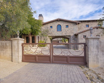 8000 E Mariposa Grande Drive, Scottsdale