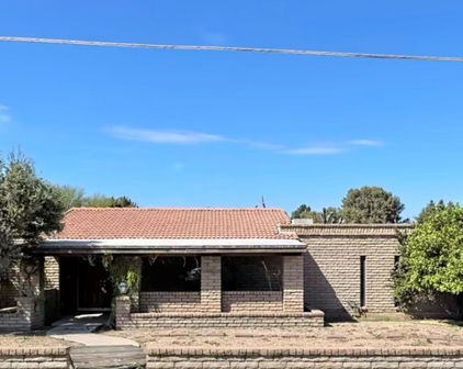 4004 W Westcott Drive, Glendale