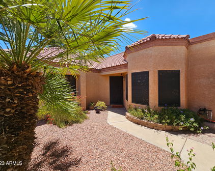 7419 W Oraibi Drive, Glendale