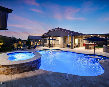17046 W Charlotte Drive, Surprise