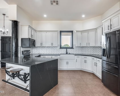 4726 S 180th Drive, Goodyear
