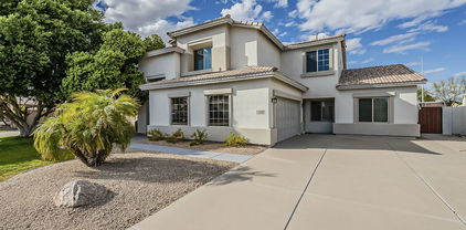 2090 W Mulberry Drive, Chandler