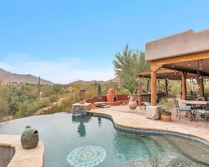 8522 S Dysart Road, Goodyear